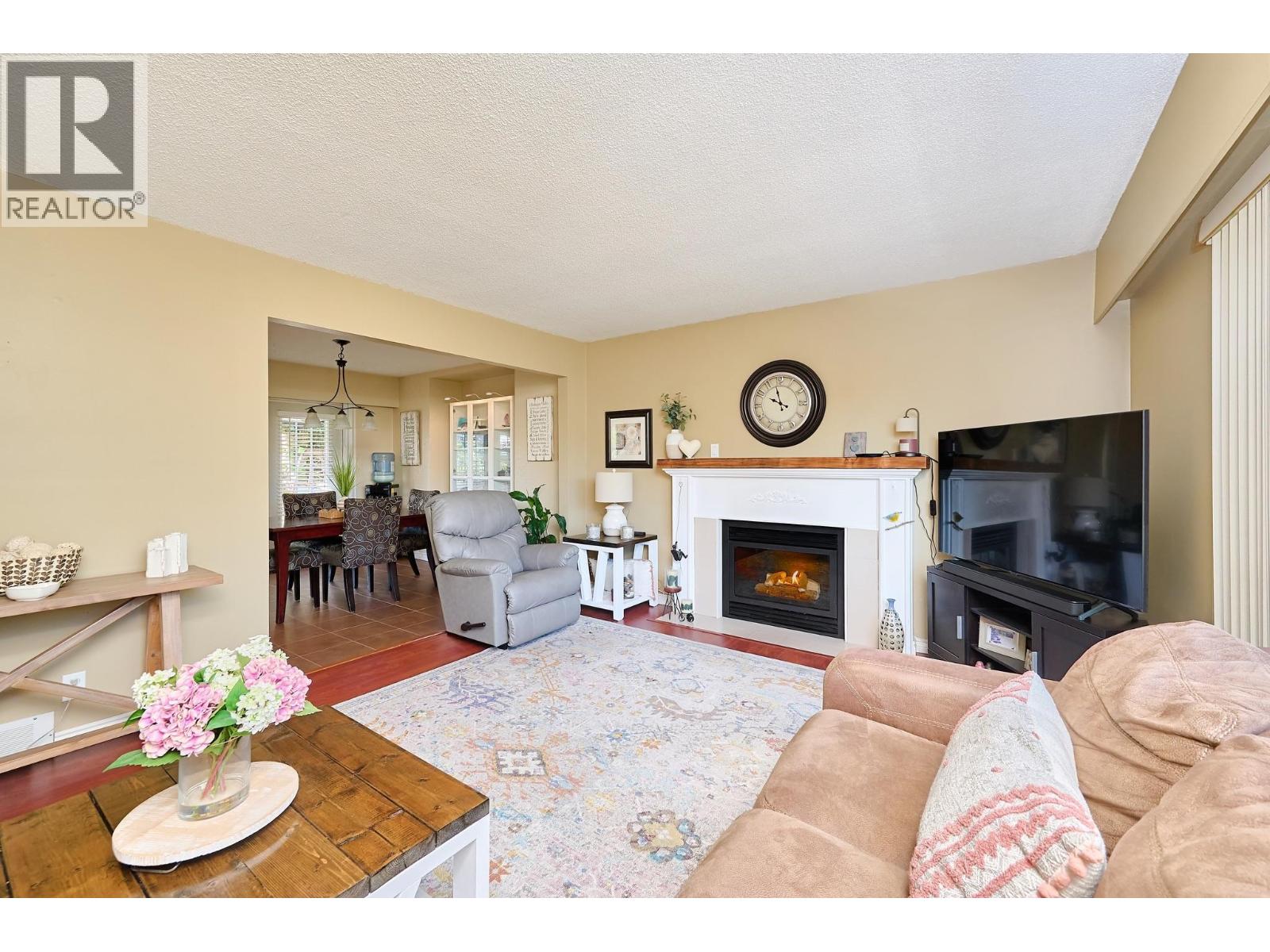 19852 116A AVENUE, Pitt Meadows
