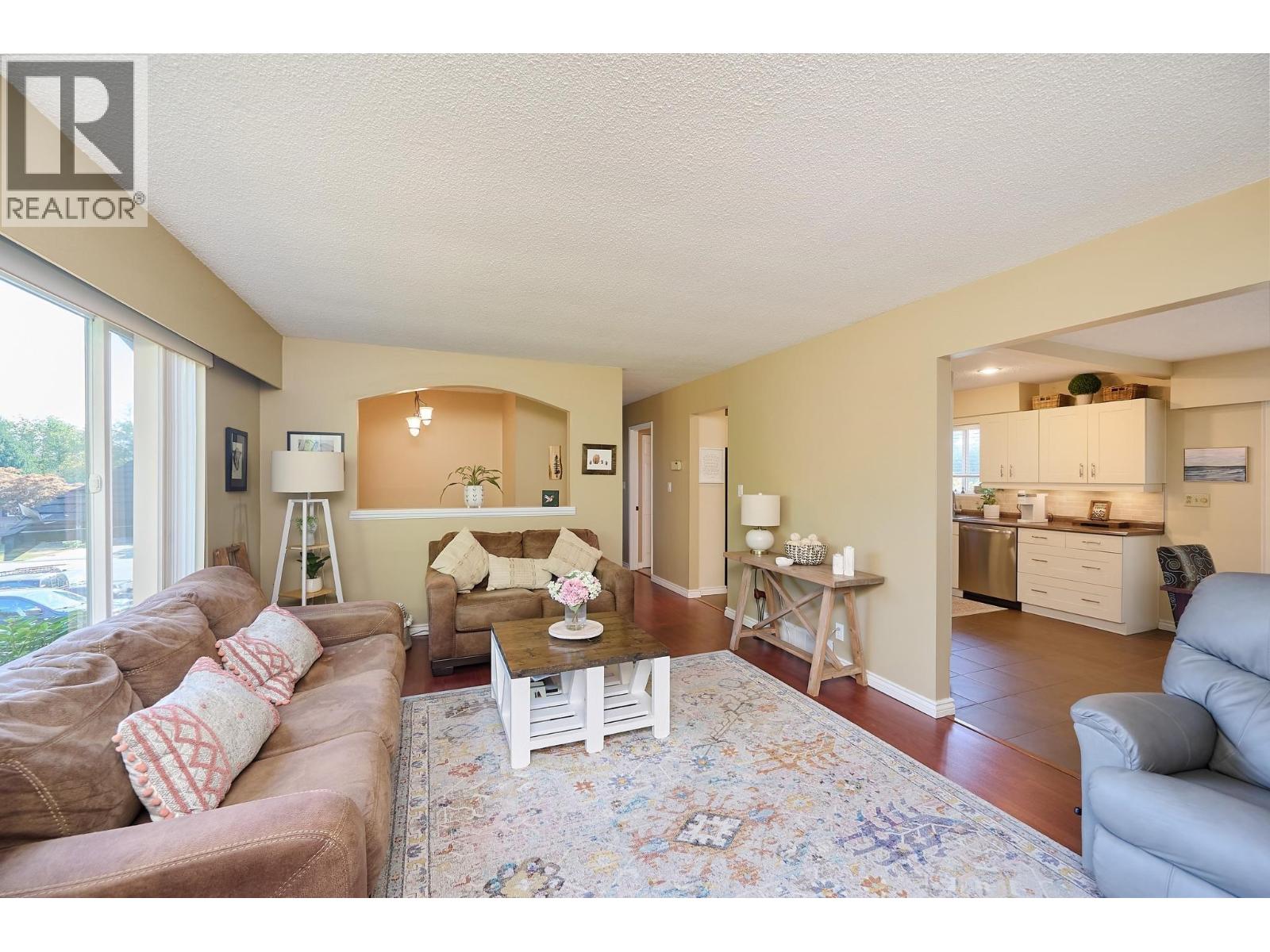 19852 116A AVENUE, Pitt Meadows