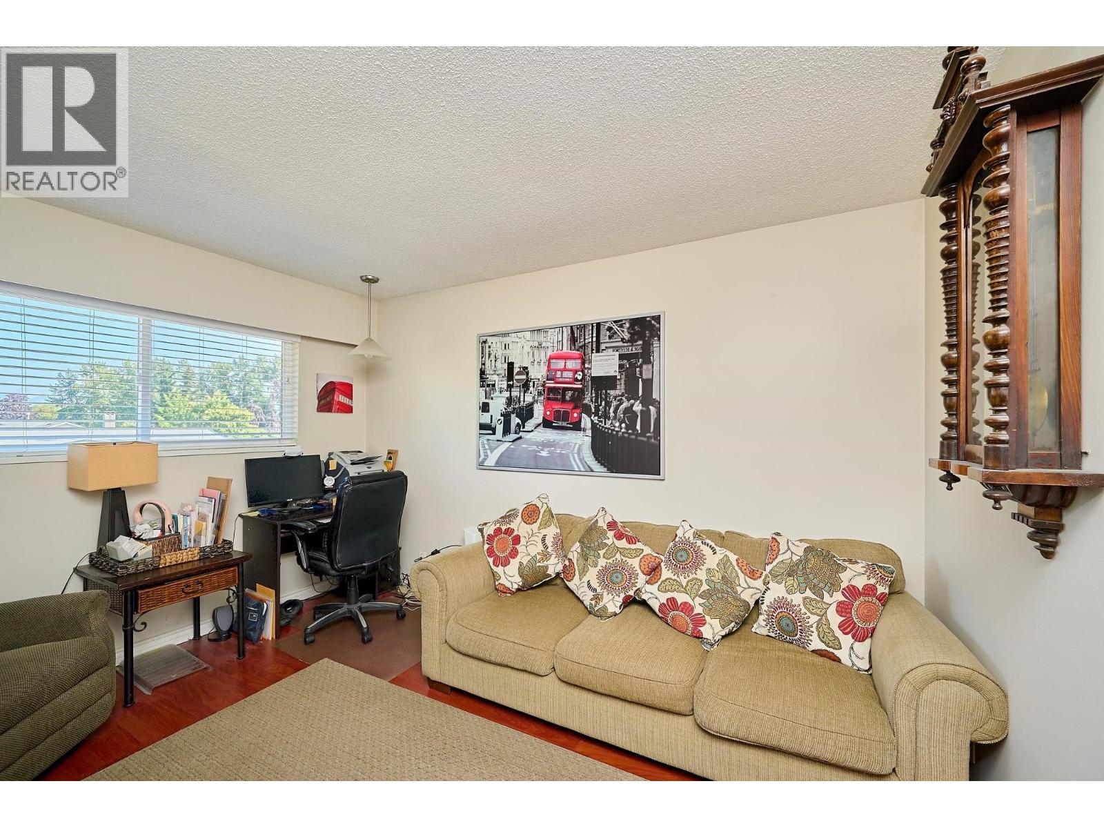 19852 116A AVENUE, Pitt Meadows