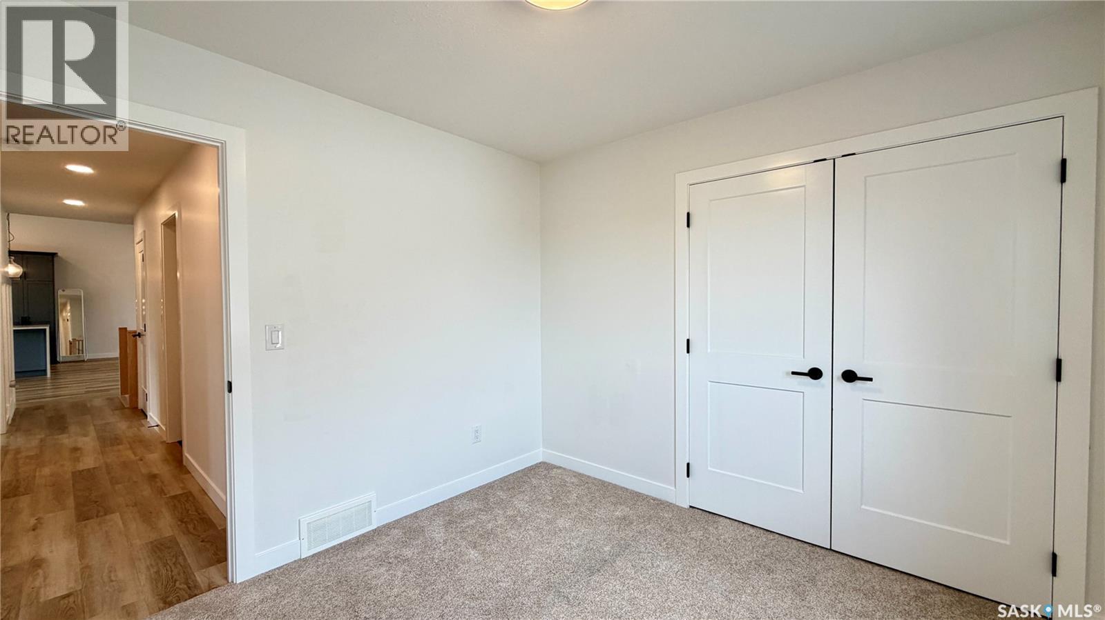 23 Chow CRESCENT - Image 20