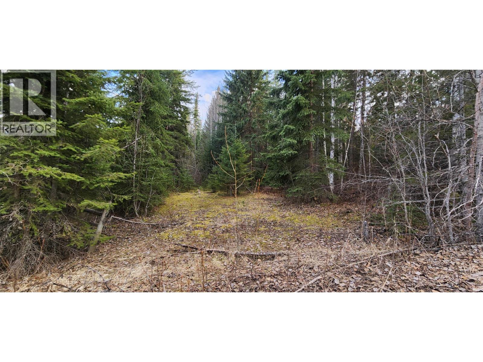 3584 Barriere South Road, Barriere