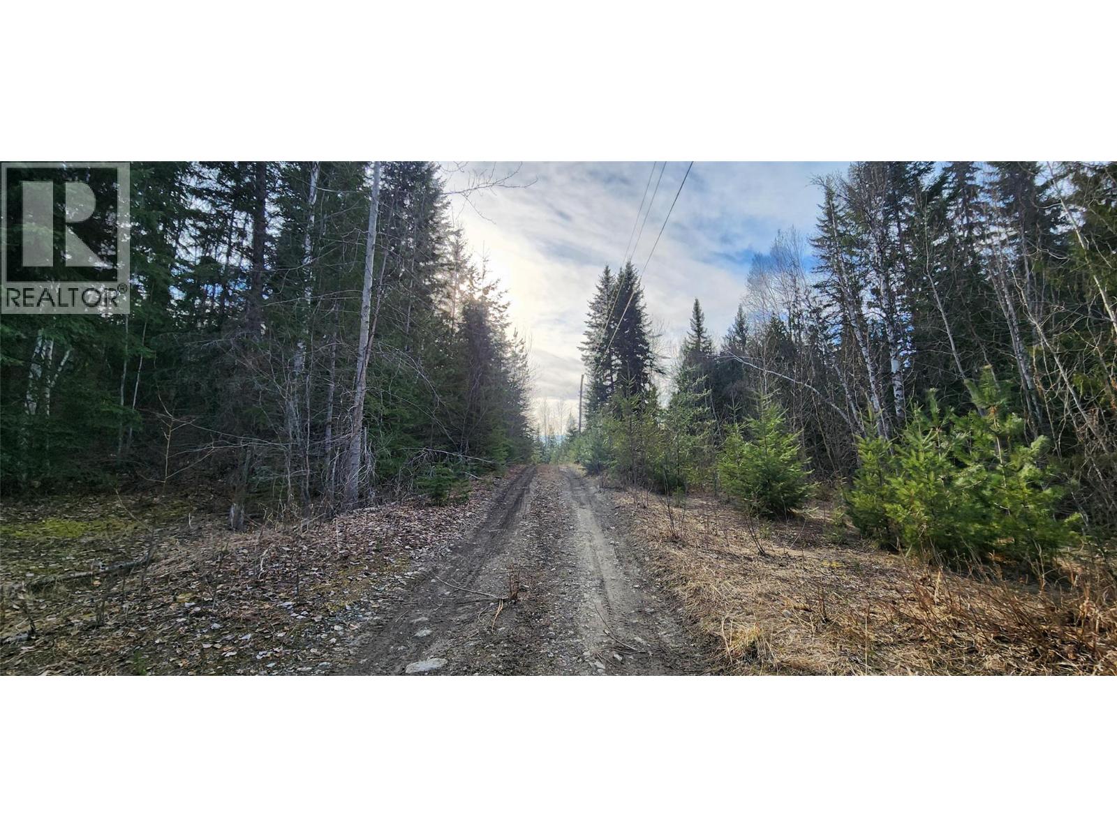 3584 Barriere South Road, Barriere