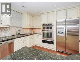 453 Brant Street, Burlington, ON L7R2G3 Photo 9