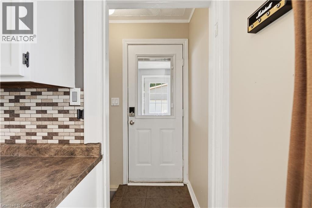 111 ELLIOTT Street - Image 7