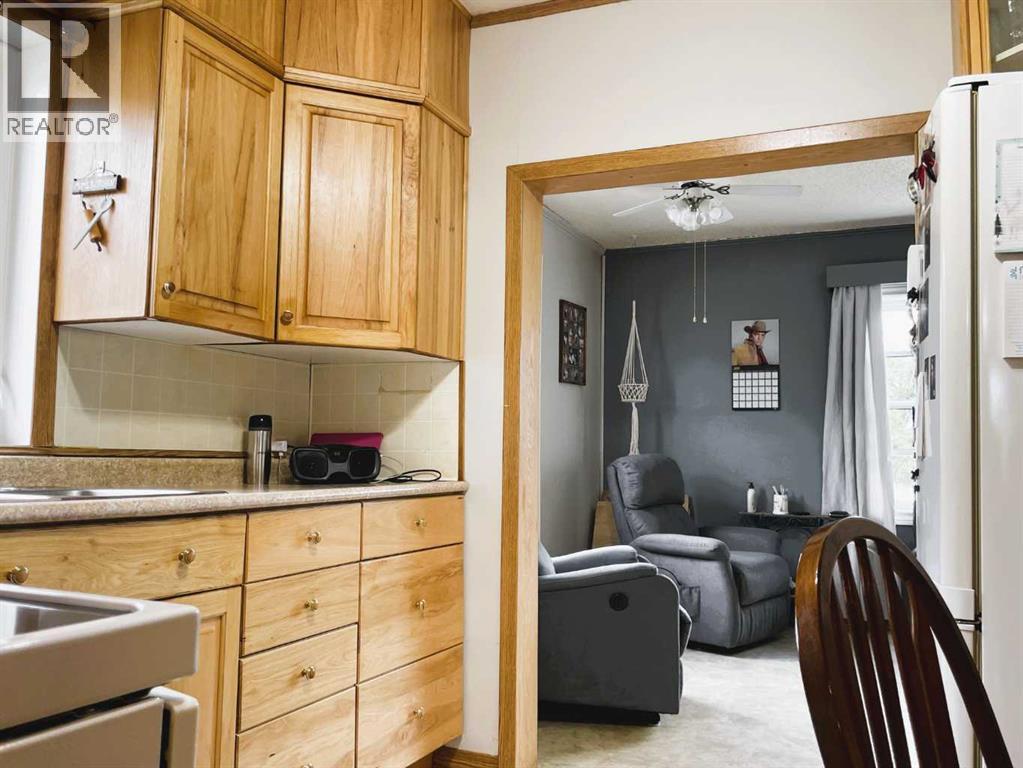 10713 111 Street - Image 18
