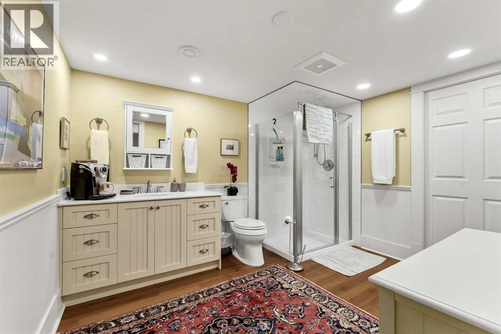 105 2 Street SW - Image 32