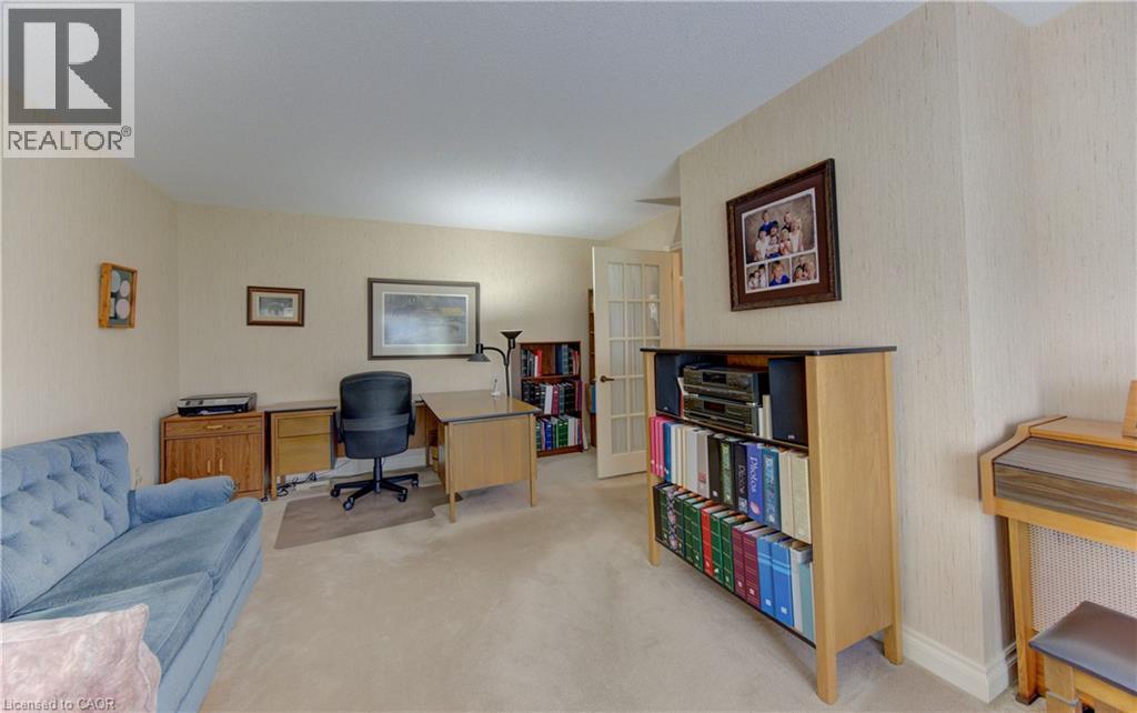 298 ROXTON Drive - 15