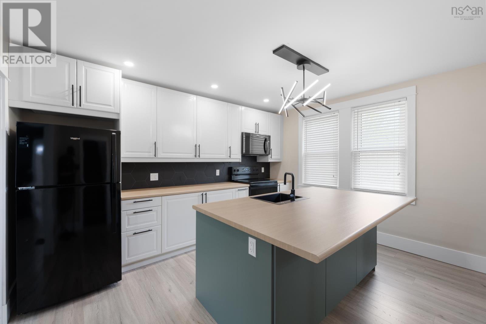 Property 20 of 47 of 24 Varner Road