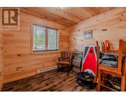97 Penney Lane thumbnail 14
