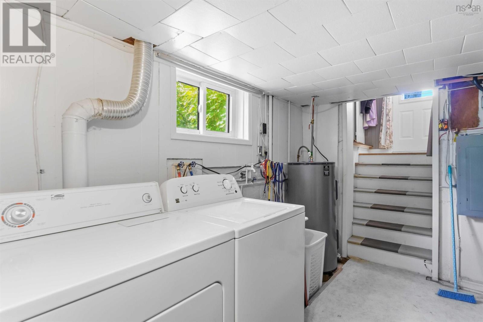 Property 31 of 42 of 46 Campbell Avenue