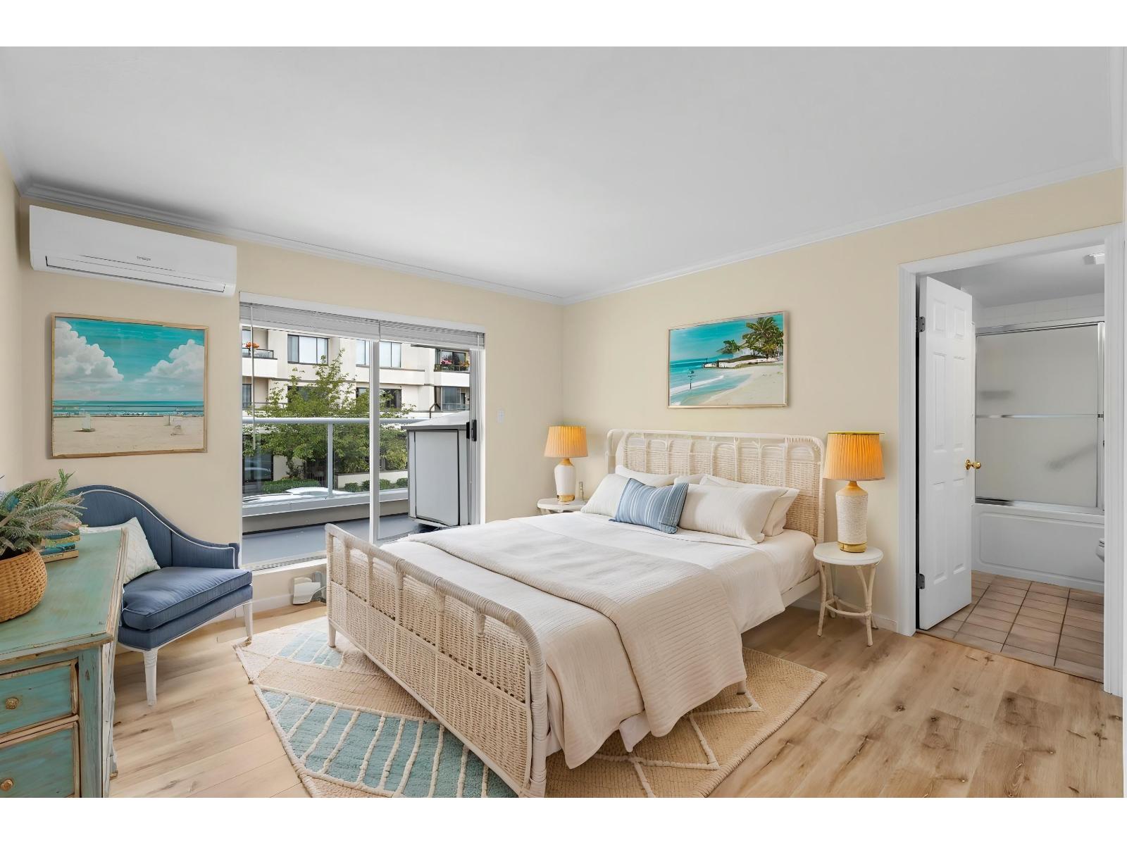 209 1378 GEORGE STREET, White Rock