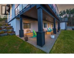 1704 Warn Way, Qualicum Beach, BC V9K2S3 Photo 41