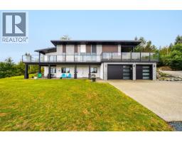 1704 Warn Way, Qualicum Beach, BC V9K2S3 Photo 43