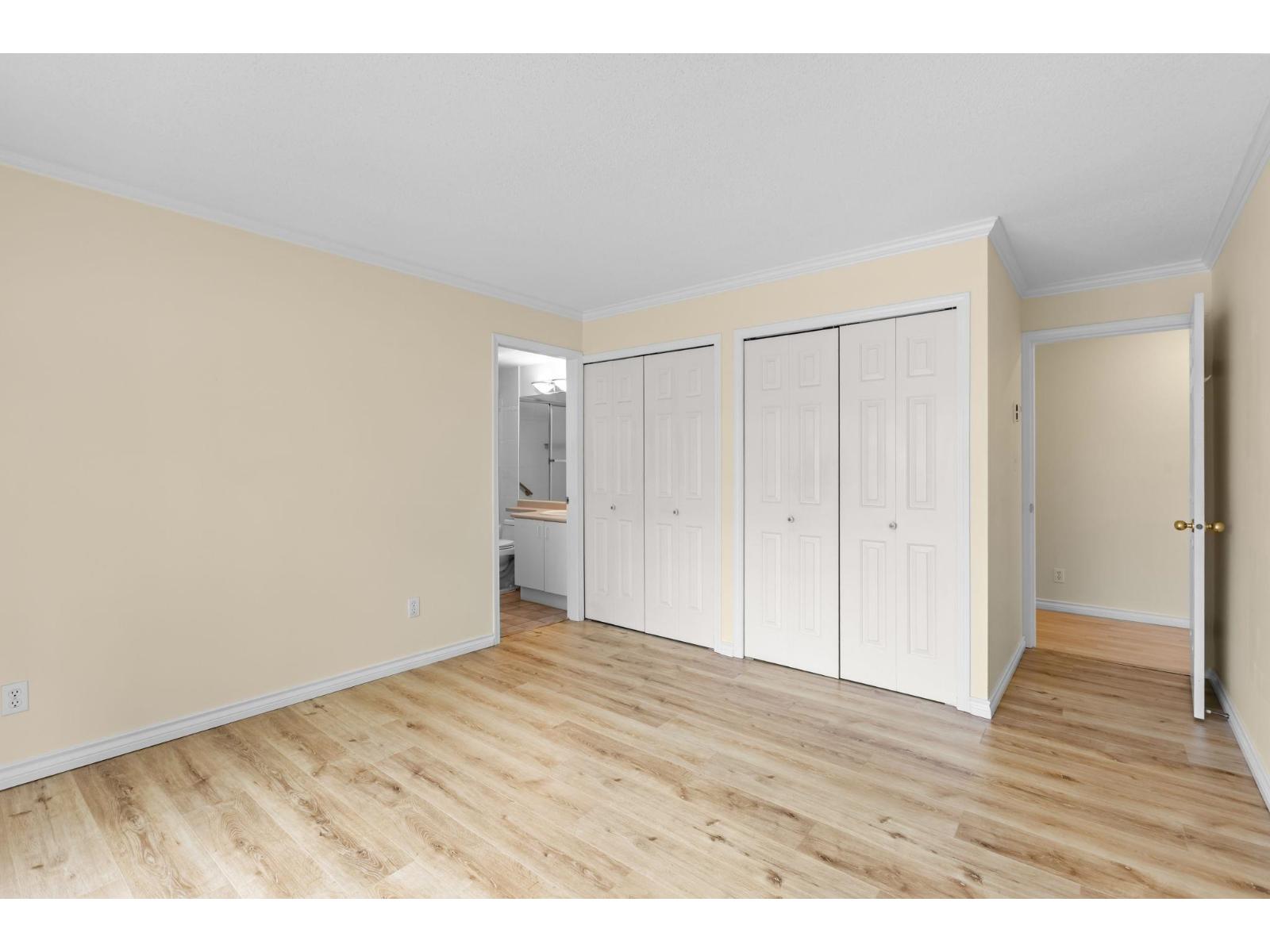 209 1378 GEORGE STREET, White Rock