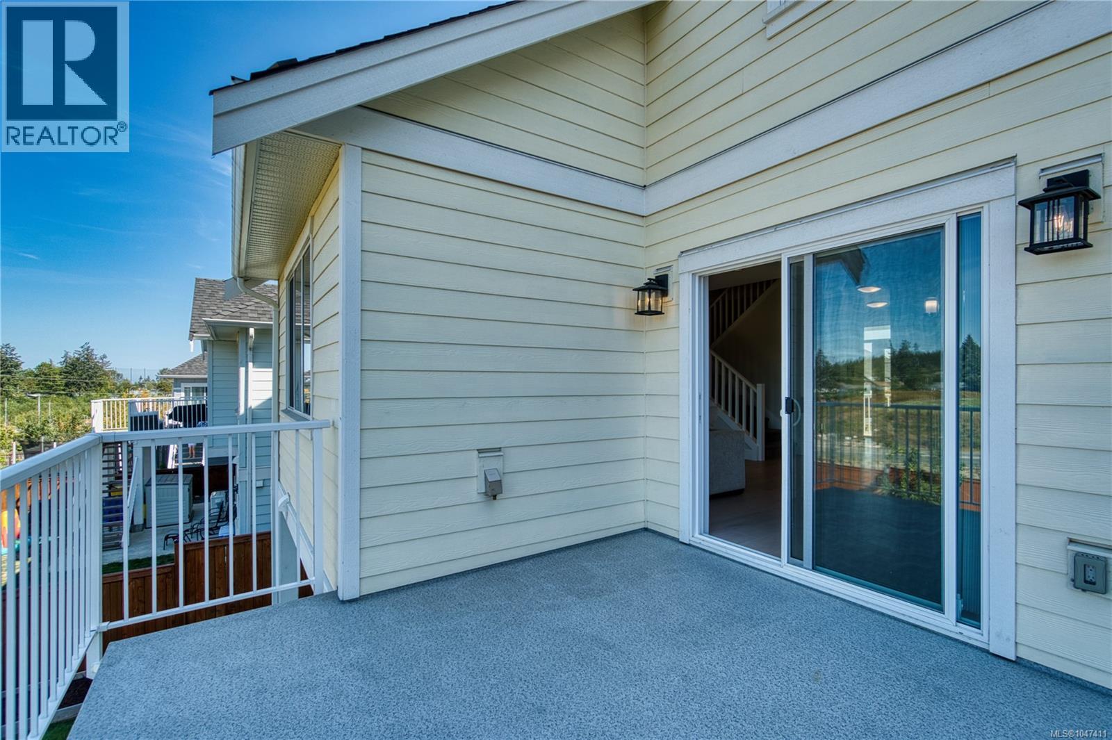 2044 Mountain Vista Dr, Nanaimo