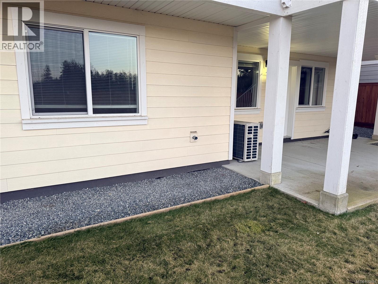 2044 Mountain Vista Dr, Nanaimo