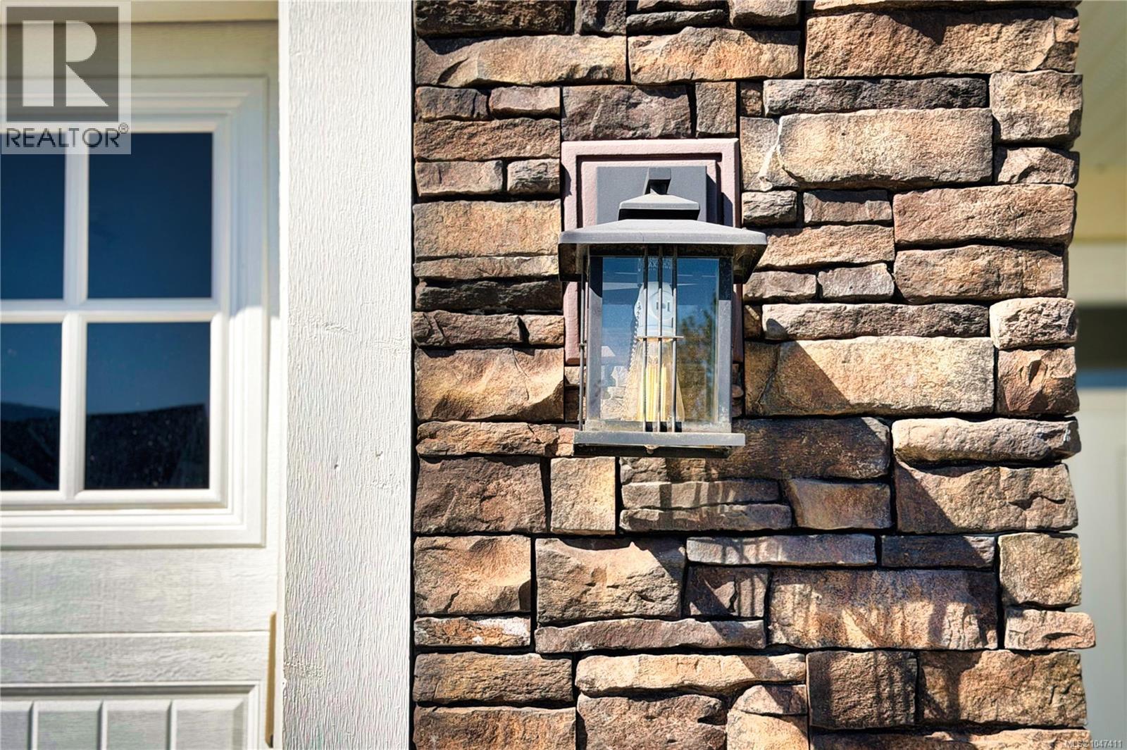 2044 Mountain Vista Dr - 5