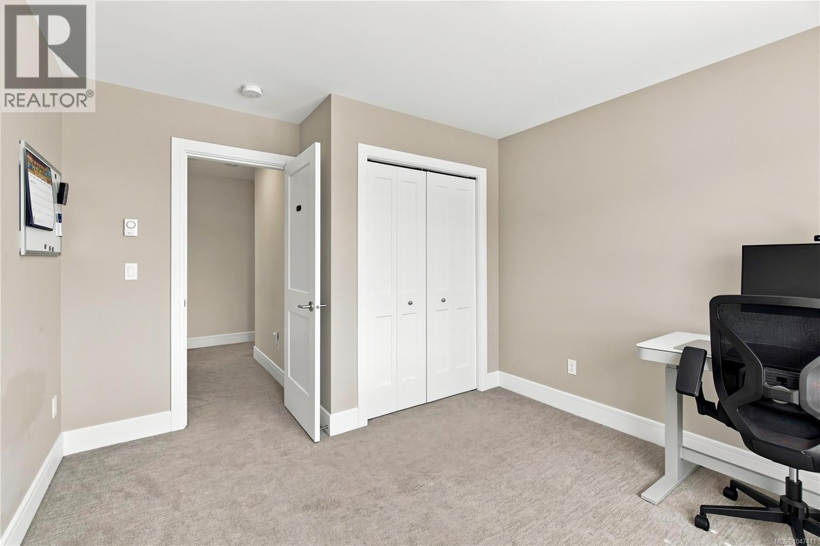 2044 Mountain Vista Dr, Nanaimo