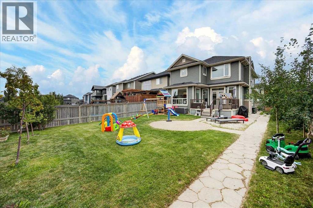 546 Sherwood Boulevard NW - 44
