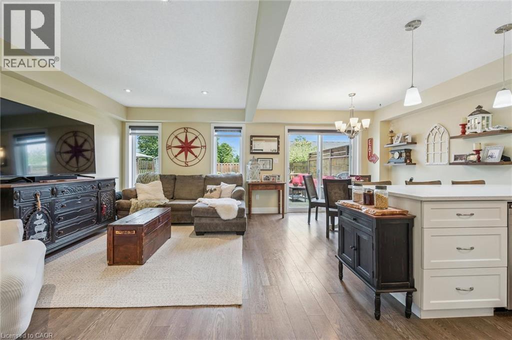 33 ROTH Street - 5