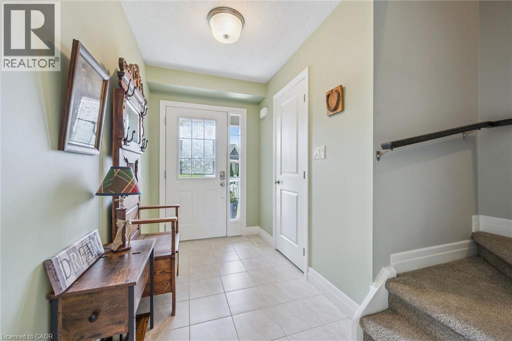 33 ROTH Street - 4