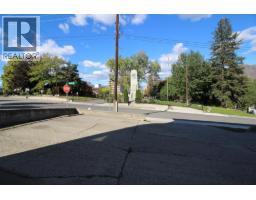 533 2nd Avenue, Kamloops, BC V2V3L3 Photo 26