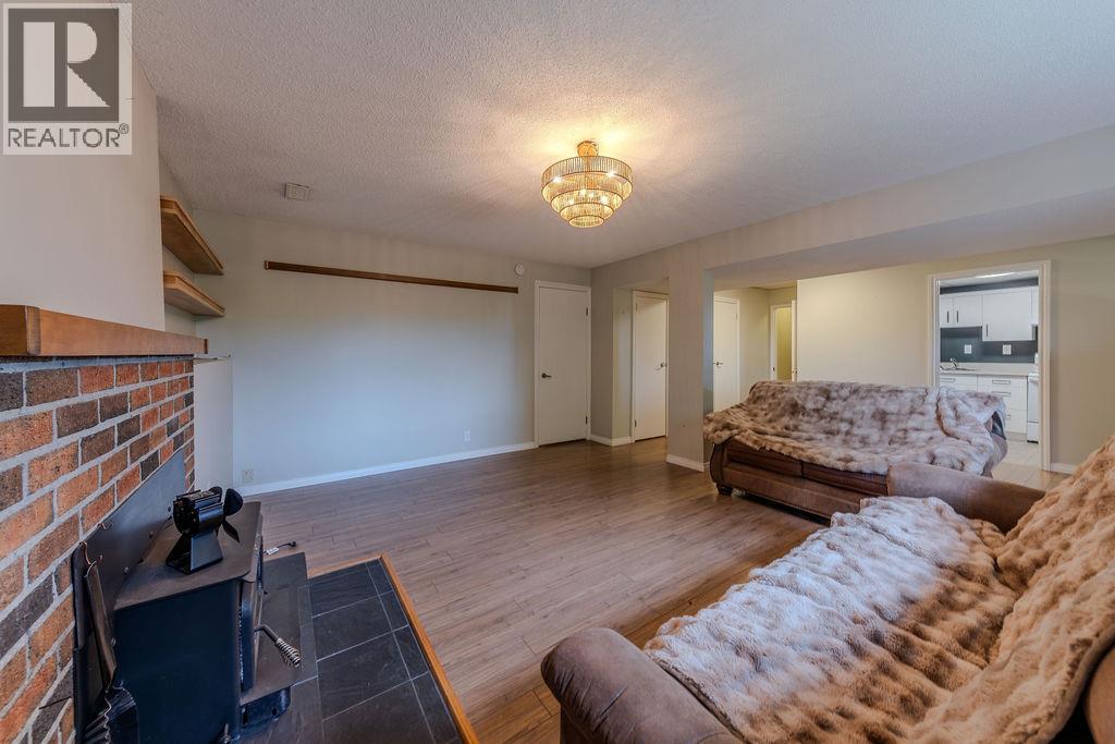 760 ARBUTUS Street - Image 48