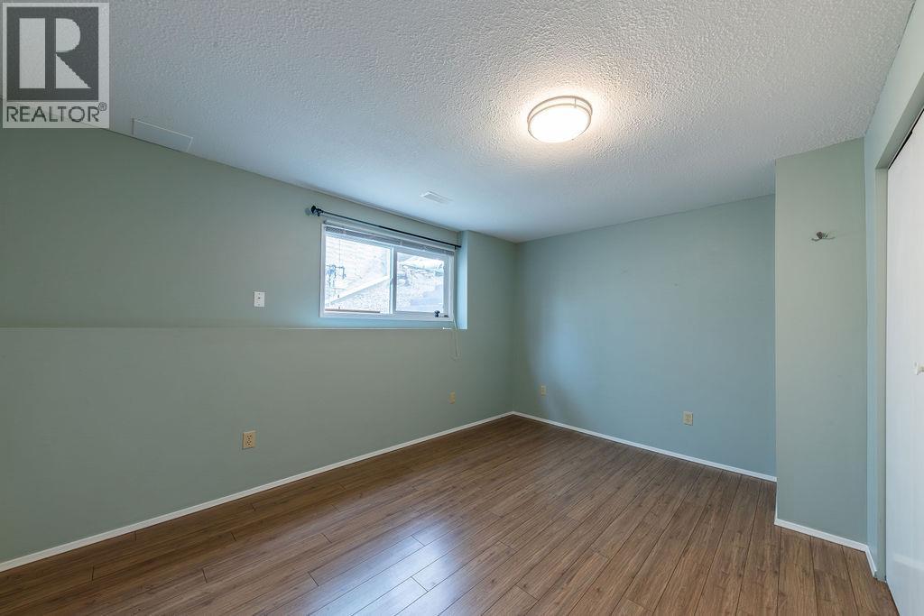 760 ARBUTUS Street - 55