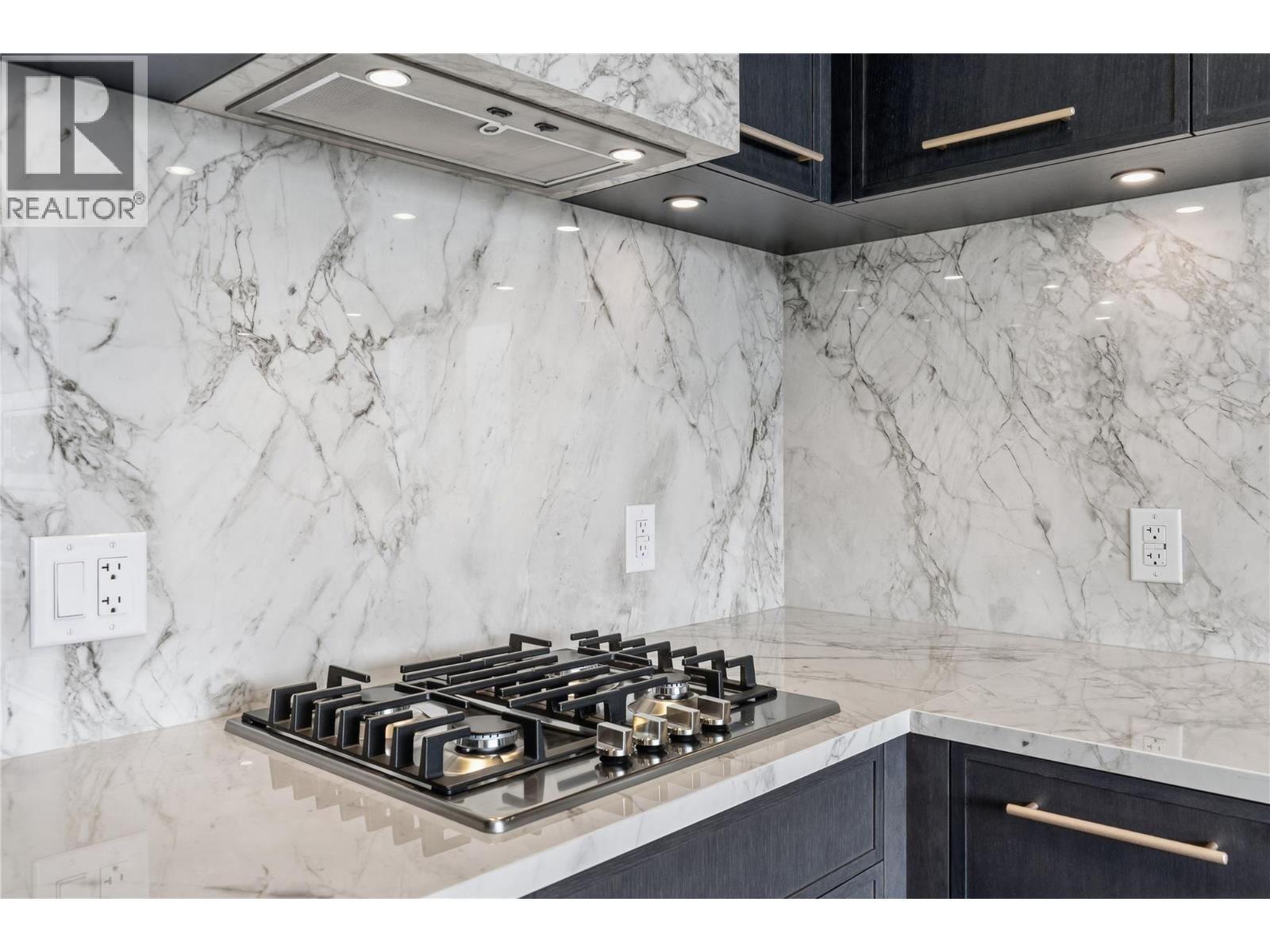 701 3800 Capozzi Road, Kelowna