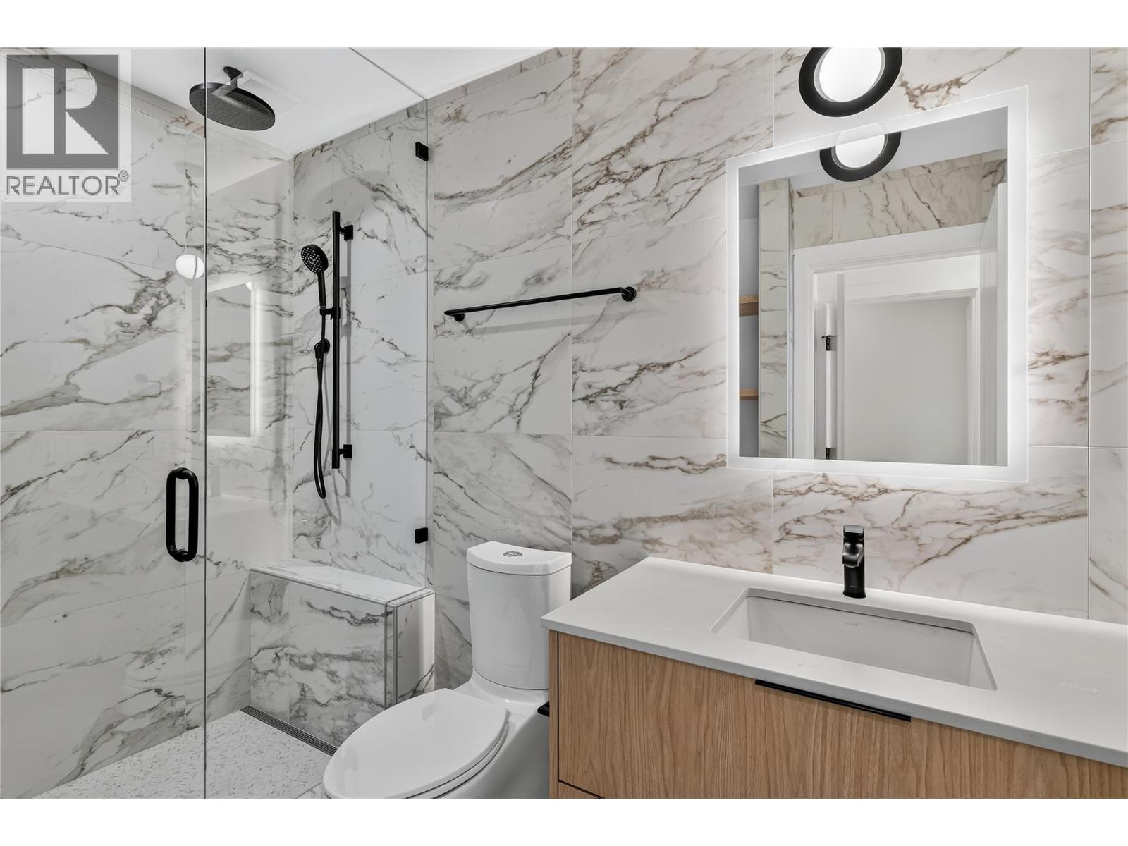 701 3800 Capozzi Road, Kelowna