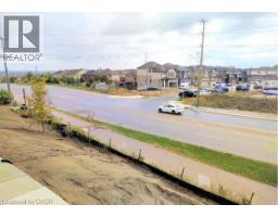 160 Rochefort Street Unit# B1, Kitchener, ON N2R0C1 Photo 14