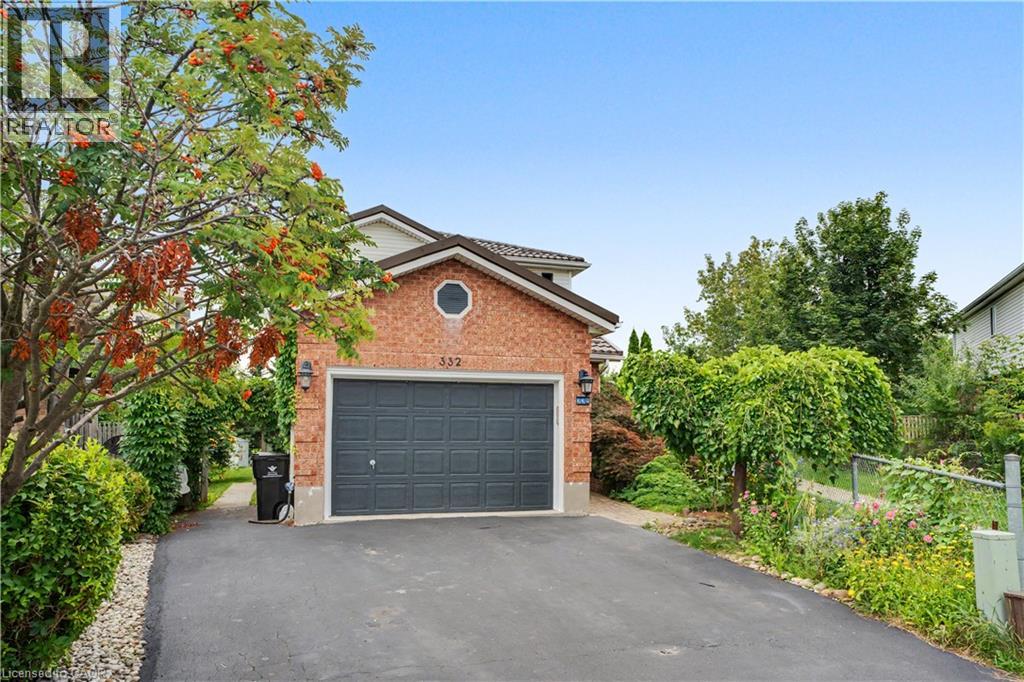 332 BREMBEL Crescent - 3