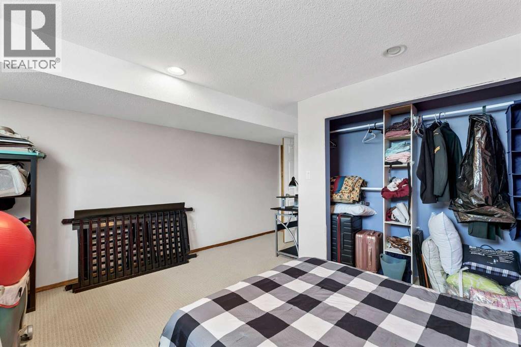 402 Stratton Way SE - Image 33