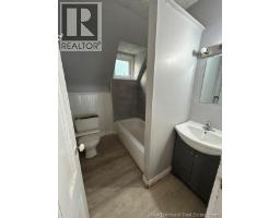 135 Archibald Street, Moncton, NB E1C5J5 Photo 18