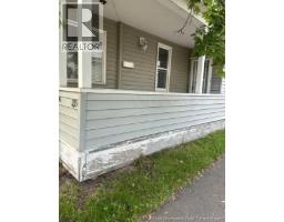 4pc Bathroom - 135 Archibald Street, Moncton, NB E1C5J5 Photo 7