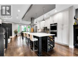 425 21 Avenue NW - photo 11