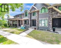 425 21 Avenue NW - photo 2