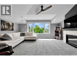 425 21 Avenue NW - photo 33