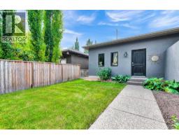 425 21 Avenue NW - photo 45