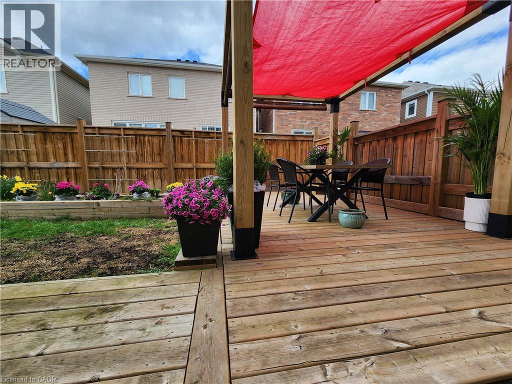 259 GROVEHILL Crescent - Image 33