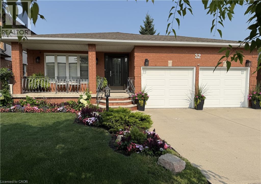 32 HIGHBURY Drive