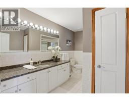 32 Highbury Drive, Stoney Creek, ON L8J2T4 Photo 18
