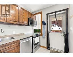 570 Cannon Street E, Hamilton, ON L8L2G4 Photo 17