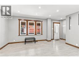 Dining room - 570 Cannon Street E, Hamilton, ON L8L2G4 Photo 12