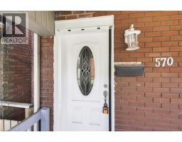 4pc Bathroom - 570 Cannon Street E, Hamilton, ON L8L2G4 Photo 8