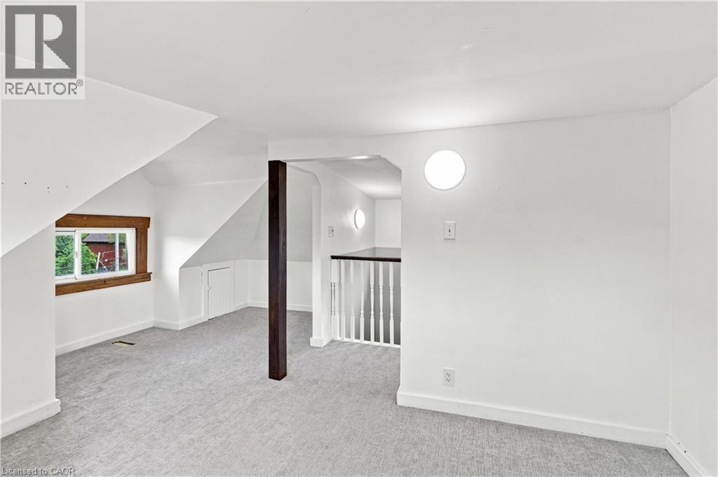 570 CANNON Street E - Image 30