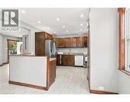 570 Cannon Street E, Hamilton, ON L8L2G4 Photo 14