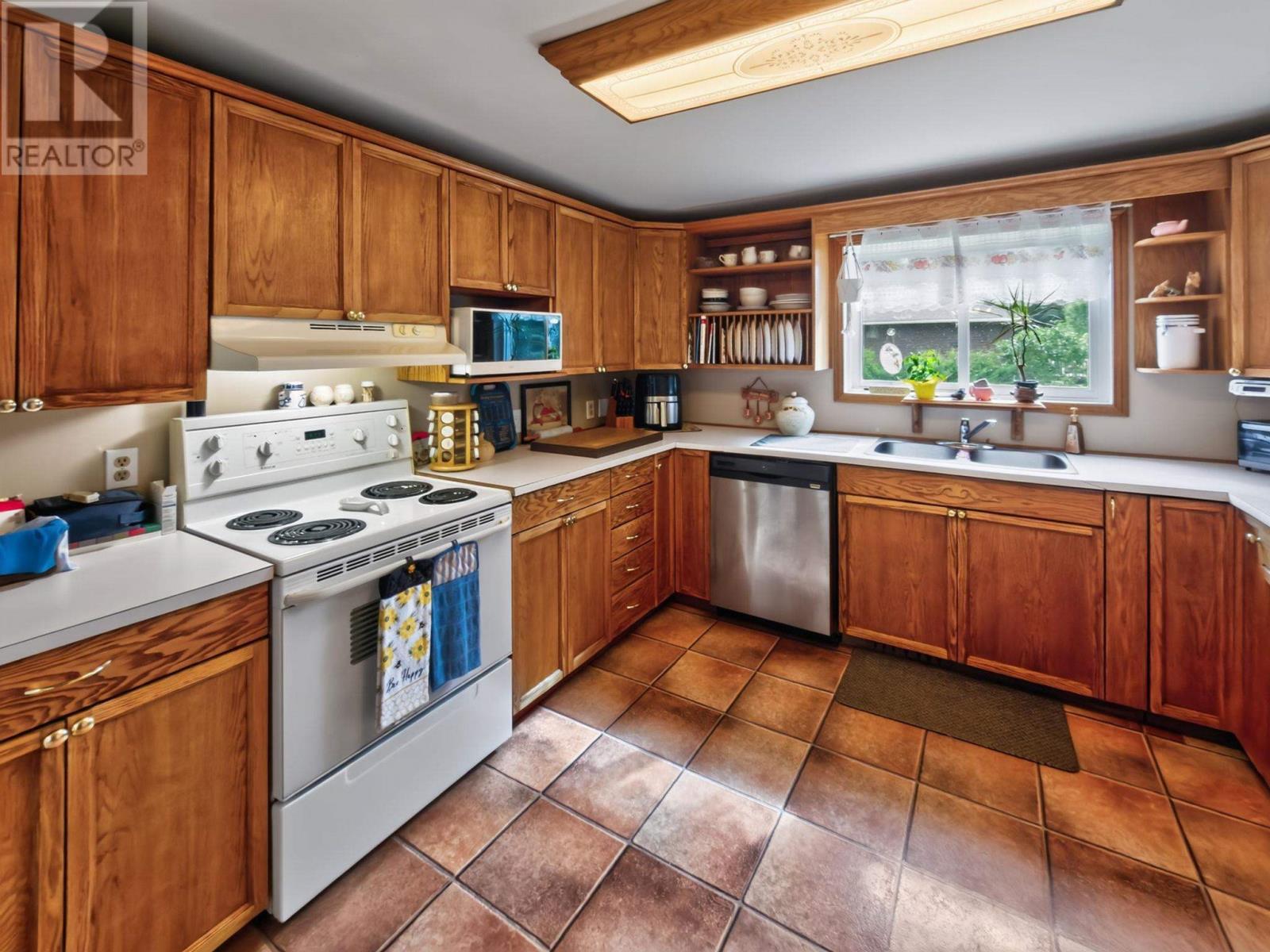 265 Fifth LIN E - 7