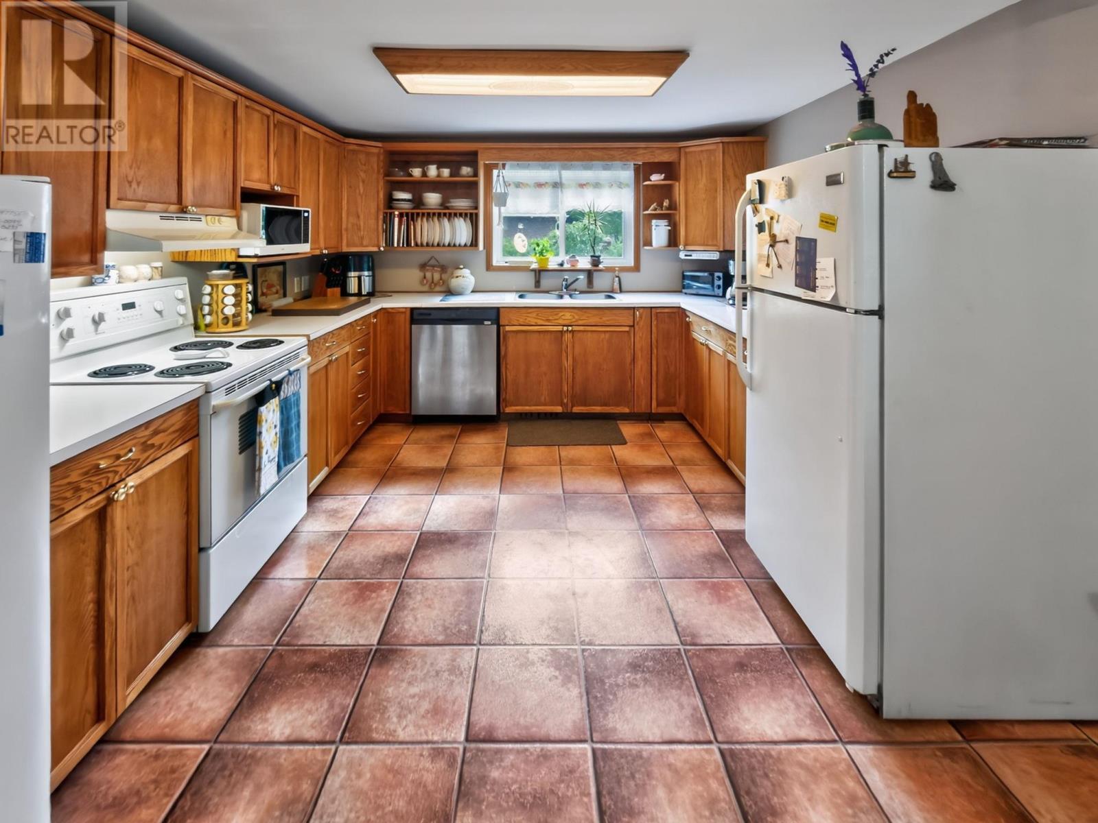 265 Fifth LIN E - 8
