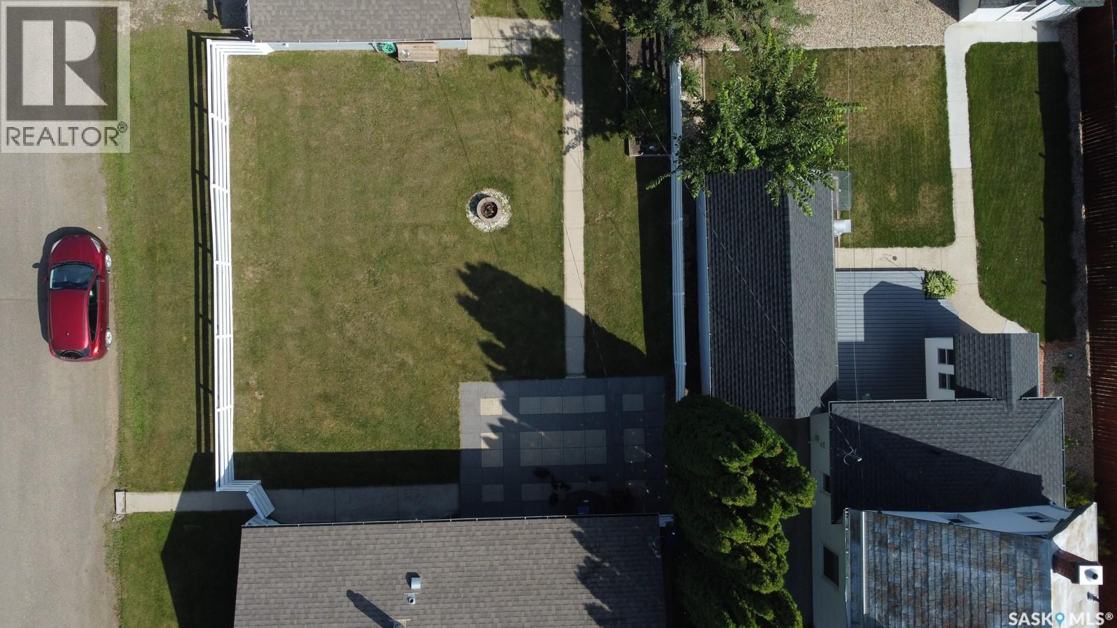 520 Crawford AVENUE W - 46